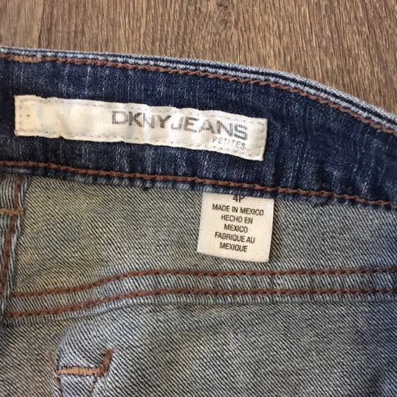 DKNY jeans - Picture 3 of 8